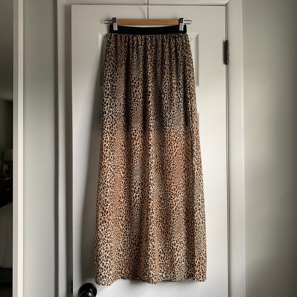 H&M Leopard Maxi Skirt Sz 2